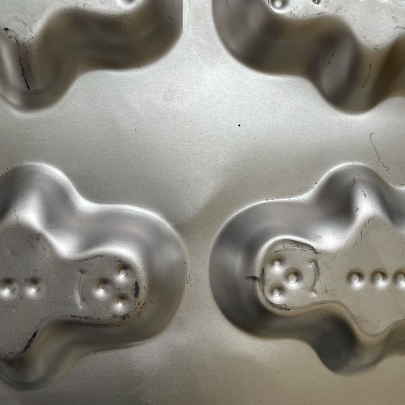 1990 vintage Wilton gingerbread pan. - Picture 6 of 6